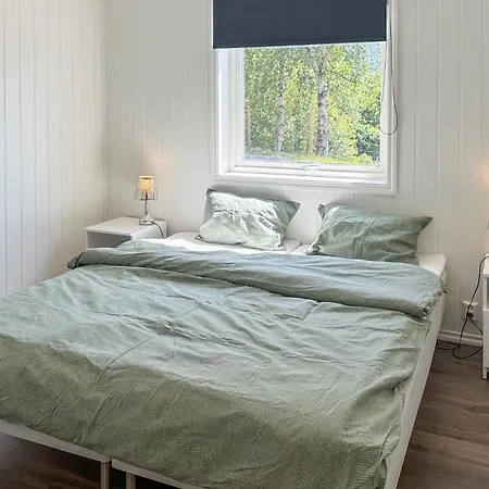 5 Bedroom Awesome In Etne 度假居