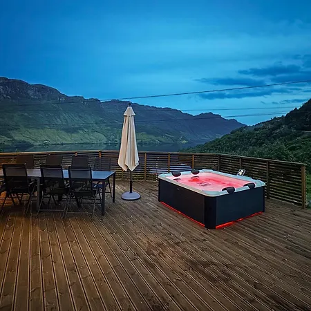 5 Bedroom Awesome In Etne