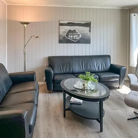 5 Bedroom Awesome In Etne