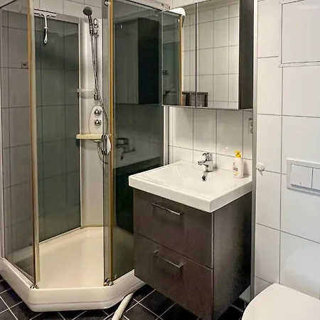 度假居 5 Bedroom Awesome In Etne *