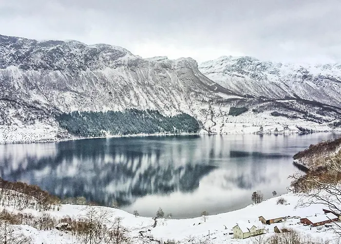 5 Bedroom Awesome In Etne