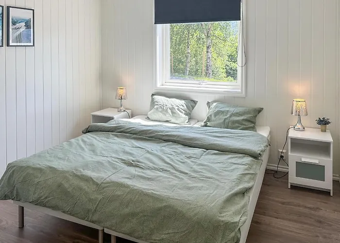 5 Bedroom Awesome In Etne Nyaraló
