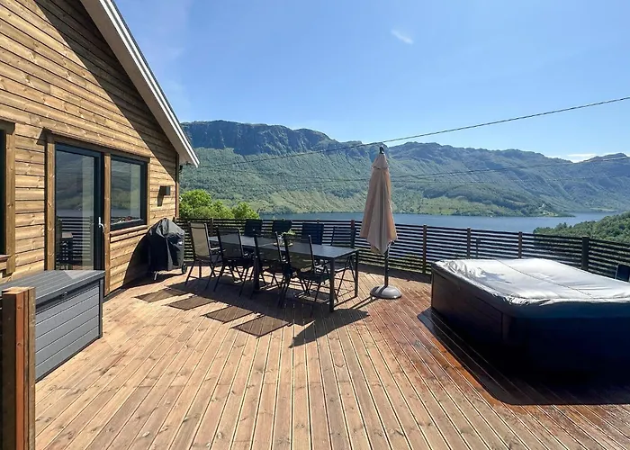5 Bedroom Awesome In Etne Nyaraló *